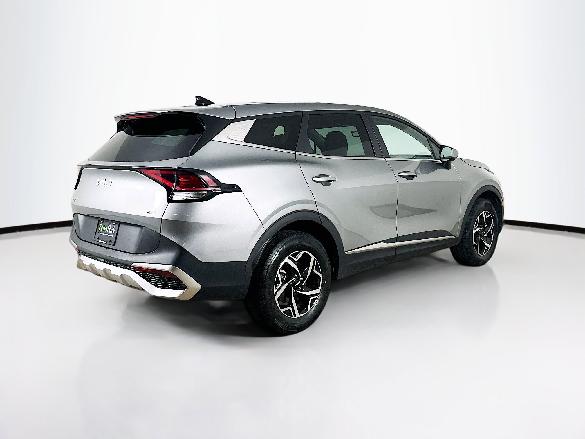 Used 2025 Kia Sportage LX AWD/4WD image 9