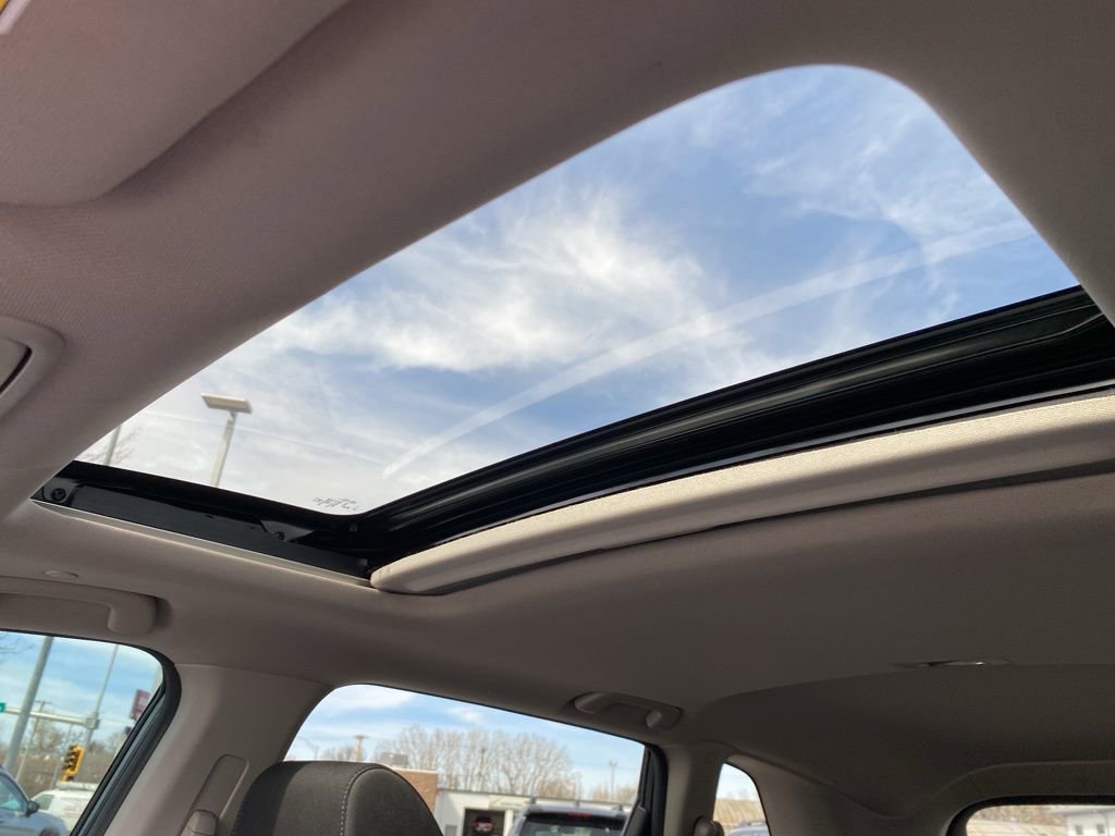 Used 2024 Honda CR-V EX image 16