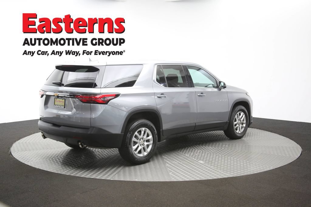 Used 2023 Chevrolet Traverse LS FWD image 40