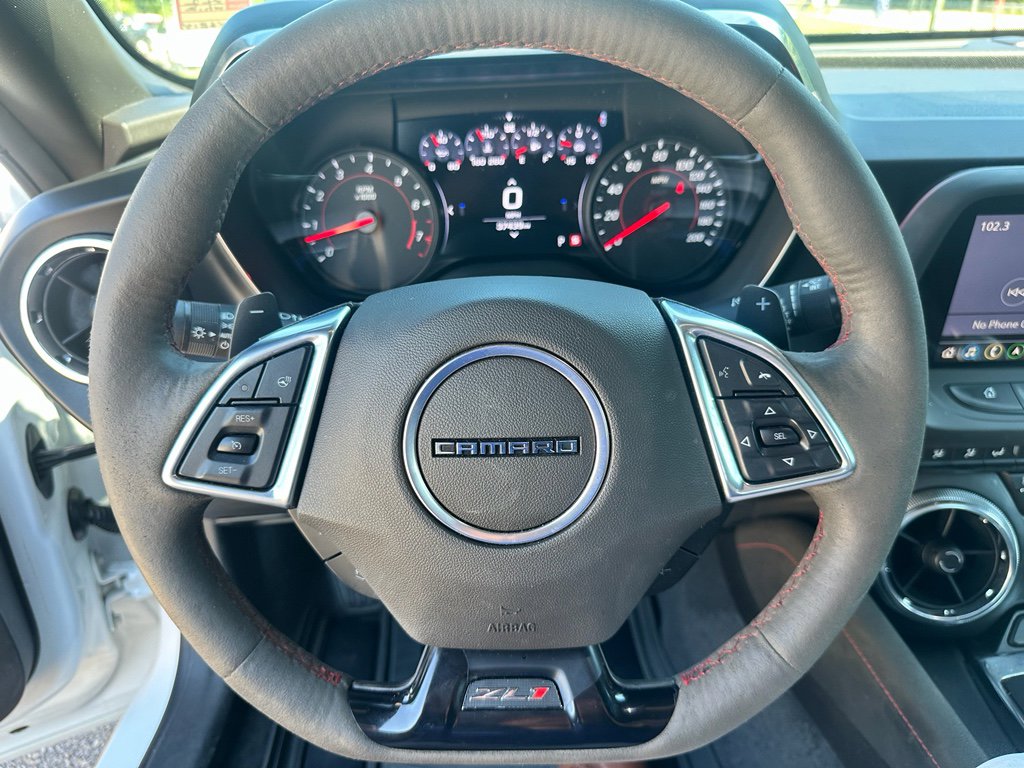 Used 2019 Chevrolet Camaro ZL1 RWD image 14