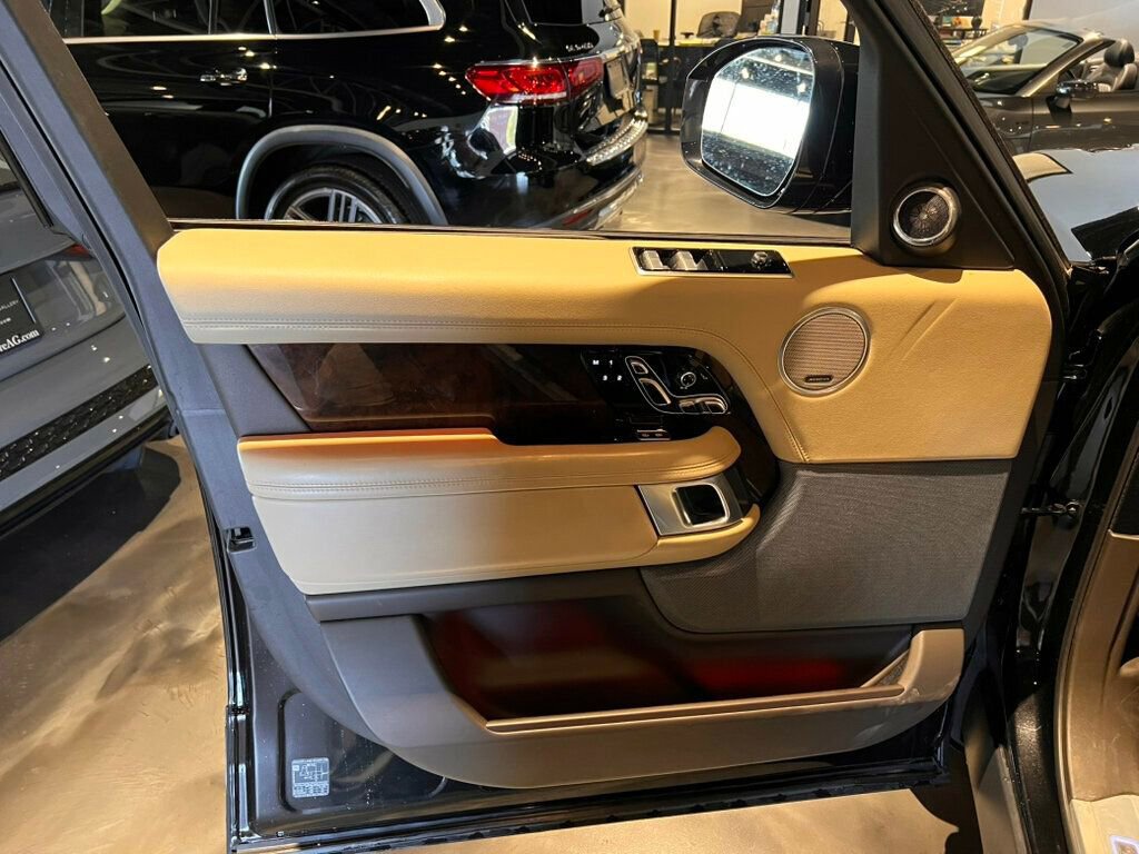 Used 2022 Land Rover Range Rover P525 Westminster Edition image 9