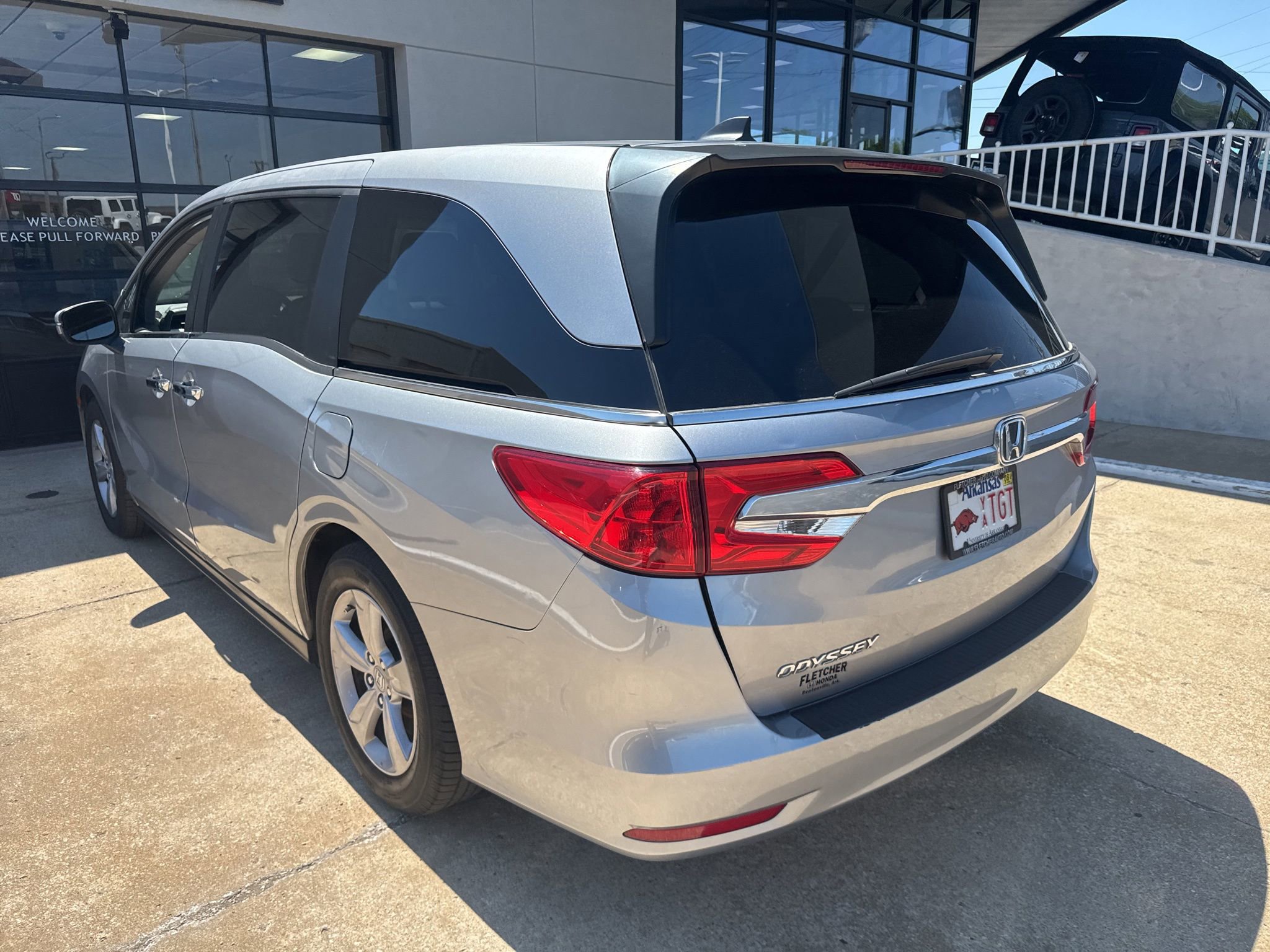 Used 2019 Honda Odyssey EX-L image 3