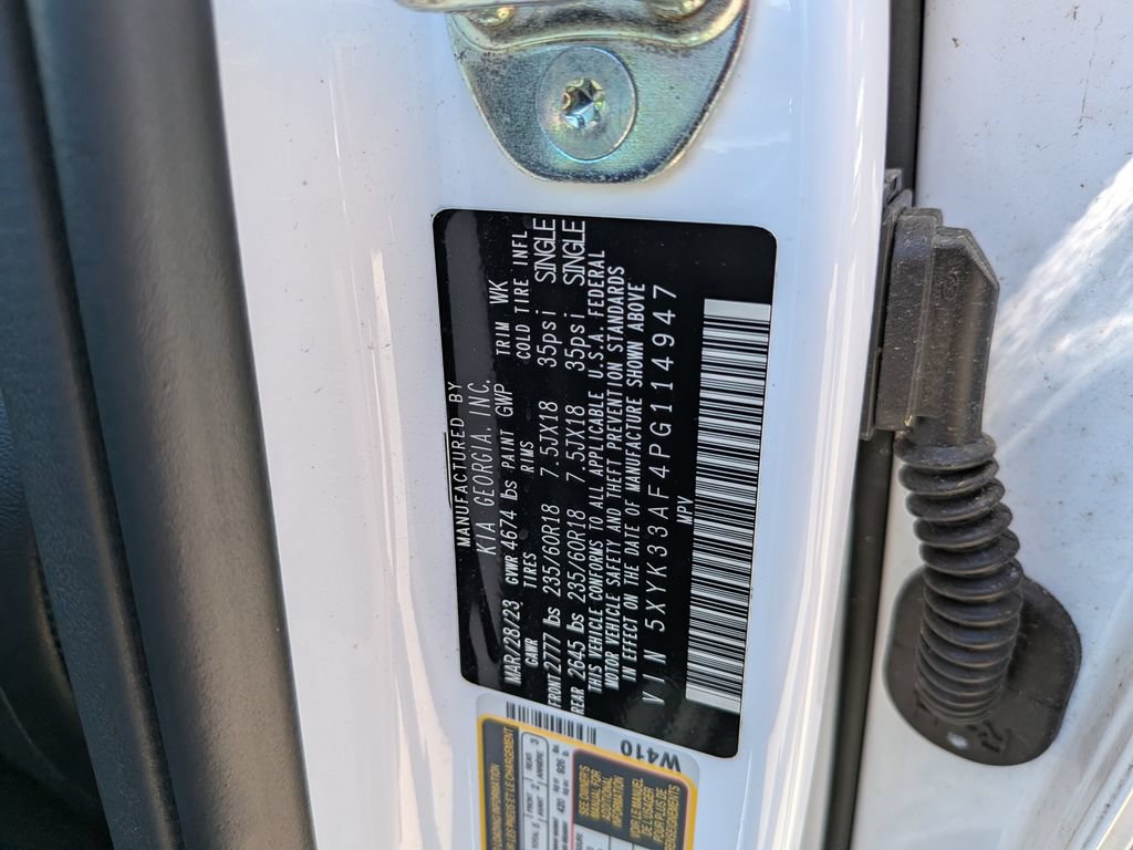 Certified 2023 Kia Sportage EX FWD image 36