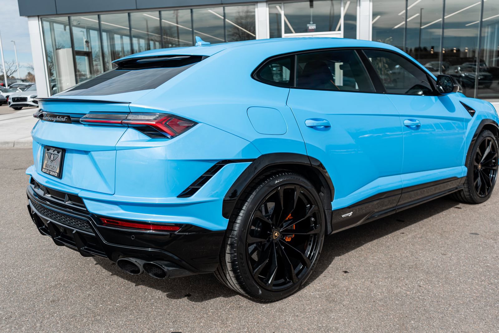 Used 2023 Lamborghini Urus S image 13