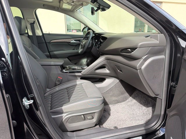 Used 2023 Buick Envision Avenir AWD/4WD image 15