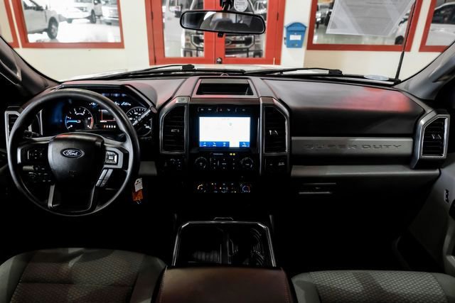 Used 2021 Ford F250 XLT w/ XLT Premium Package AWD/4WD image 14