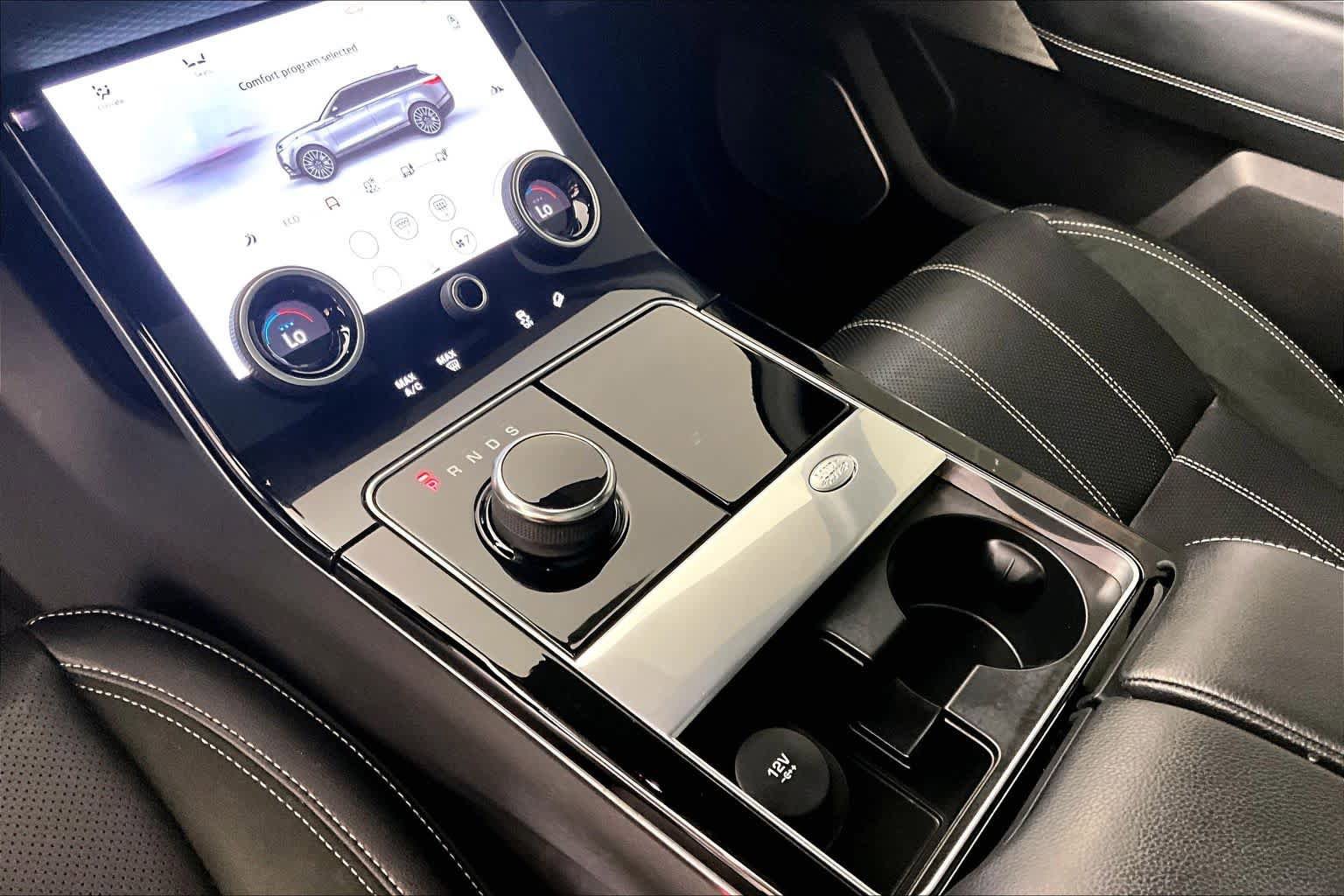 Used 2020 Land Rover Range Rover Velar R-Dynamic S AWD/4WD image 15