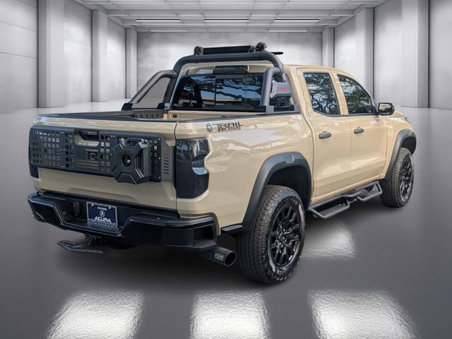 Used 2024 Chevrolet Colorado Trail Boss w/ Advanced Trailering Package AWD/4WD image 5