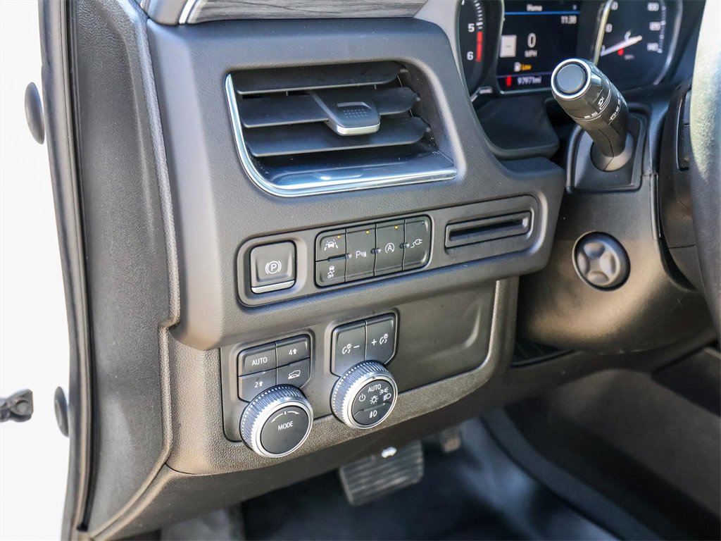 Used 2021 GMC Yukon XL SLT w/ SLT Premium Package image 33