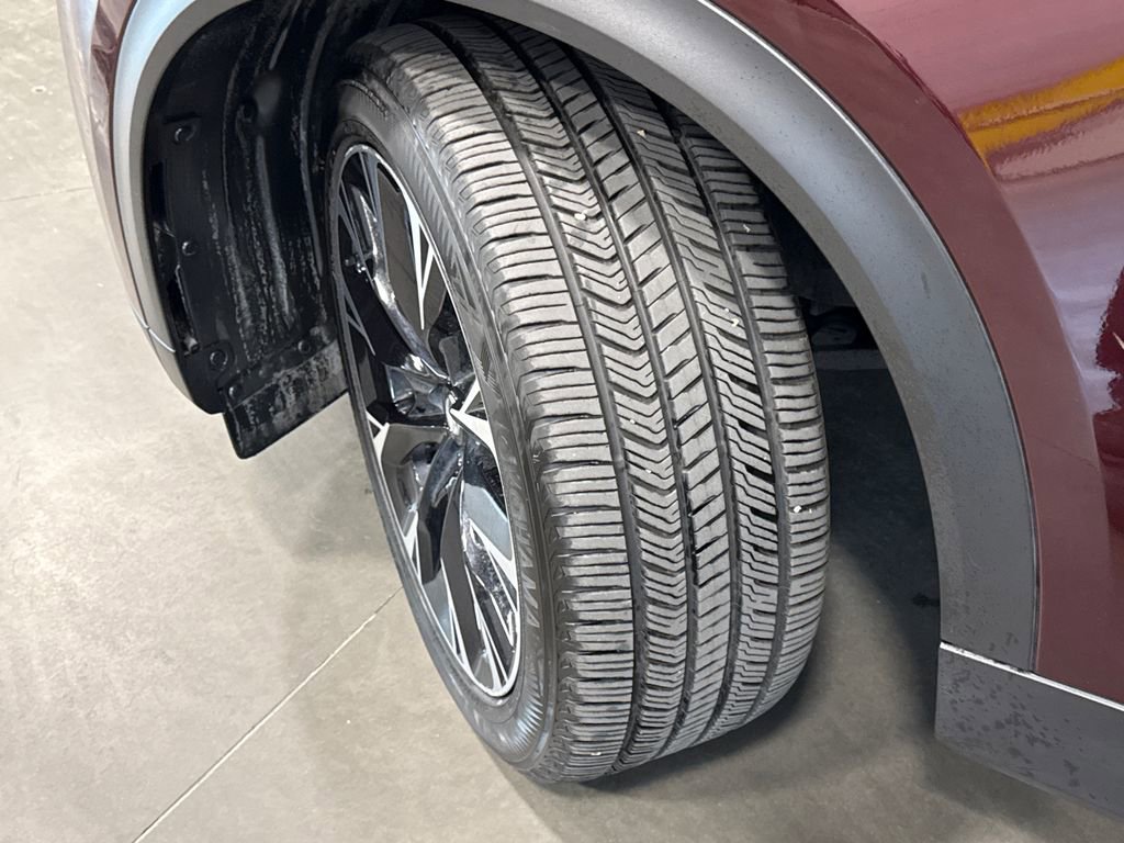 Used 2024 MAZDA CX-90 Plug-In Hybrid w/ Premium Plus AWD/4WD image 19