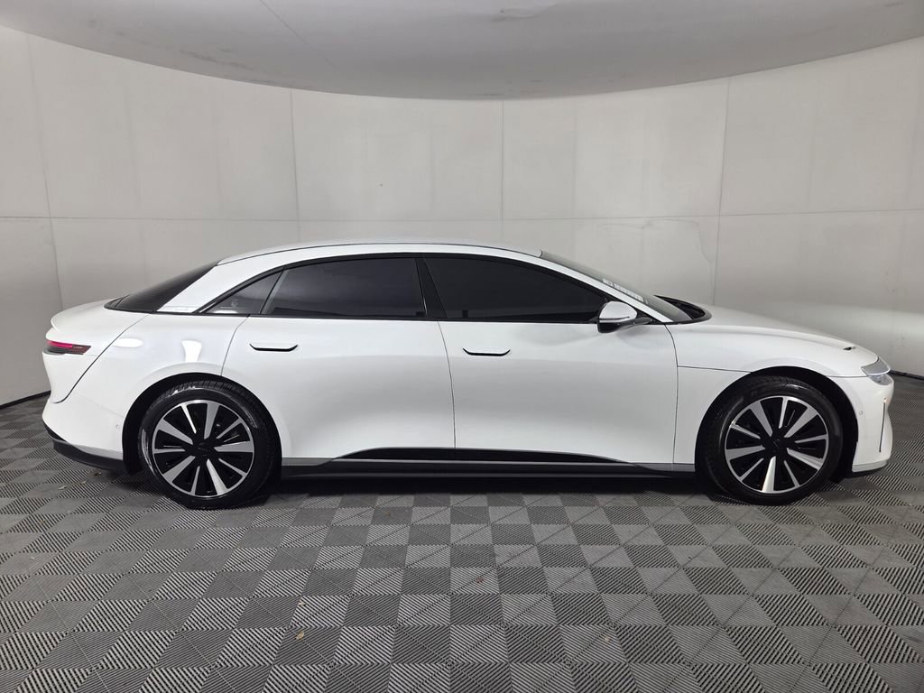 Used 2024 Lucid Air Pure RWD image 4
