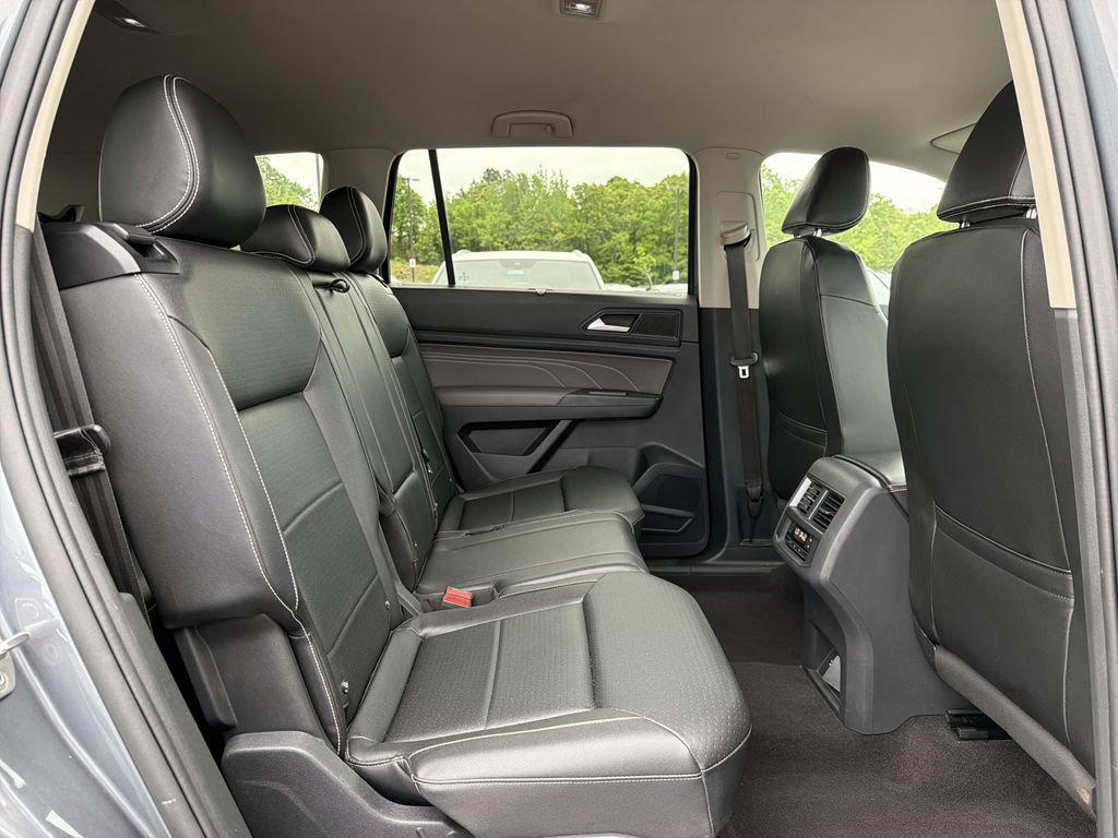 Used 2021 Volkswagen Atlas SE image 18