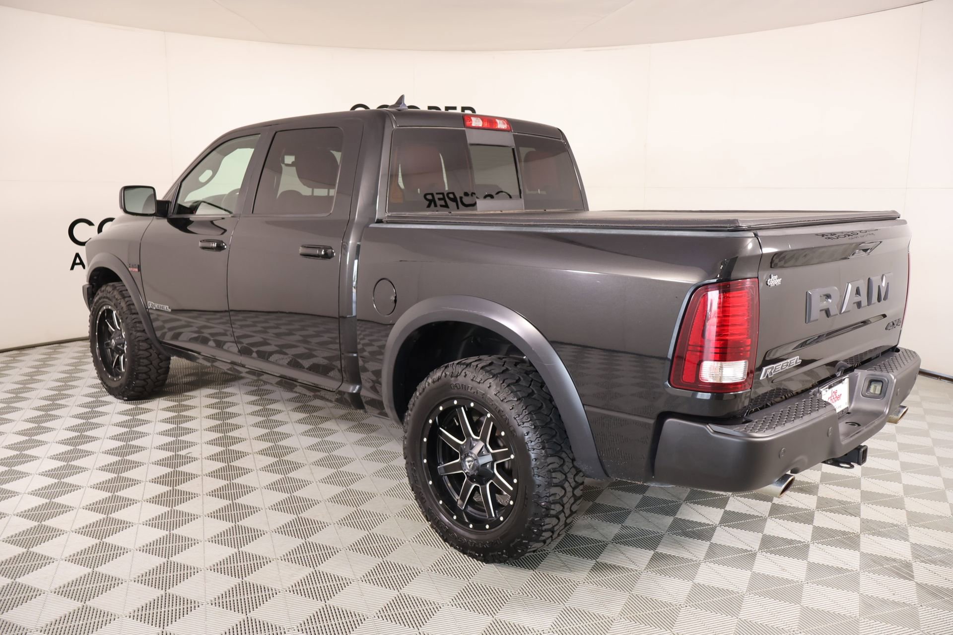 Used 2017 RAM 1500 Rebel w/ Luxury Group AWD/4WD image 23