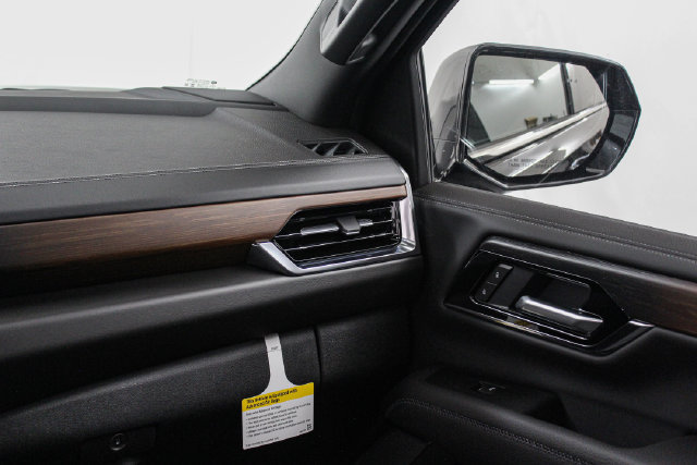 New 2027 GMC Yukon Denali w/ Denali Reserve Package AWD/4WD image 23