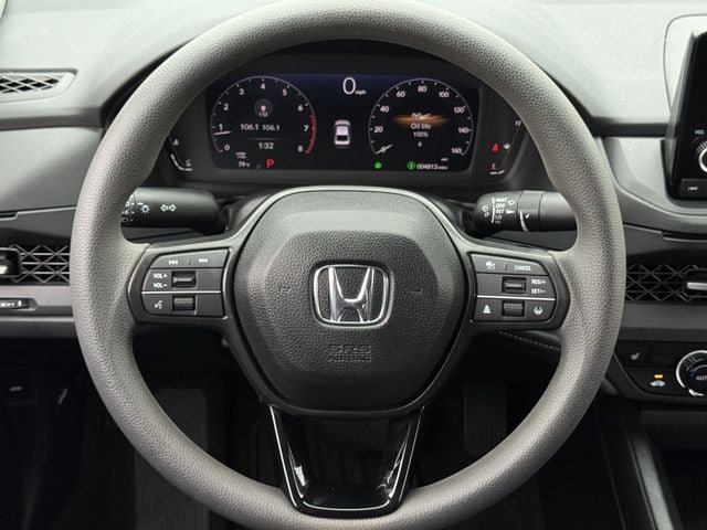Used 2025 Honda Accord SE image 13
