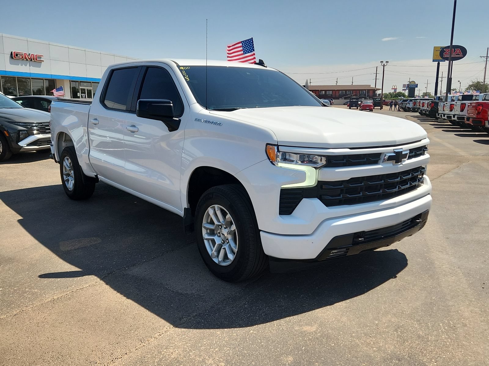 Used 2023 Chevrolet Silverado 1500 RST RWD image 6