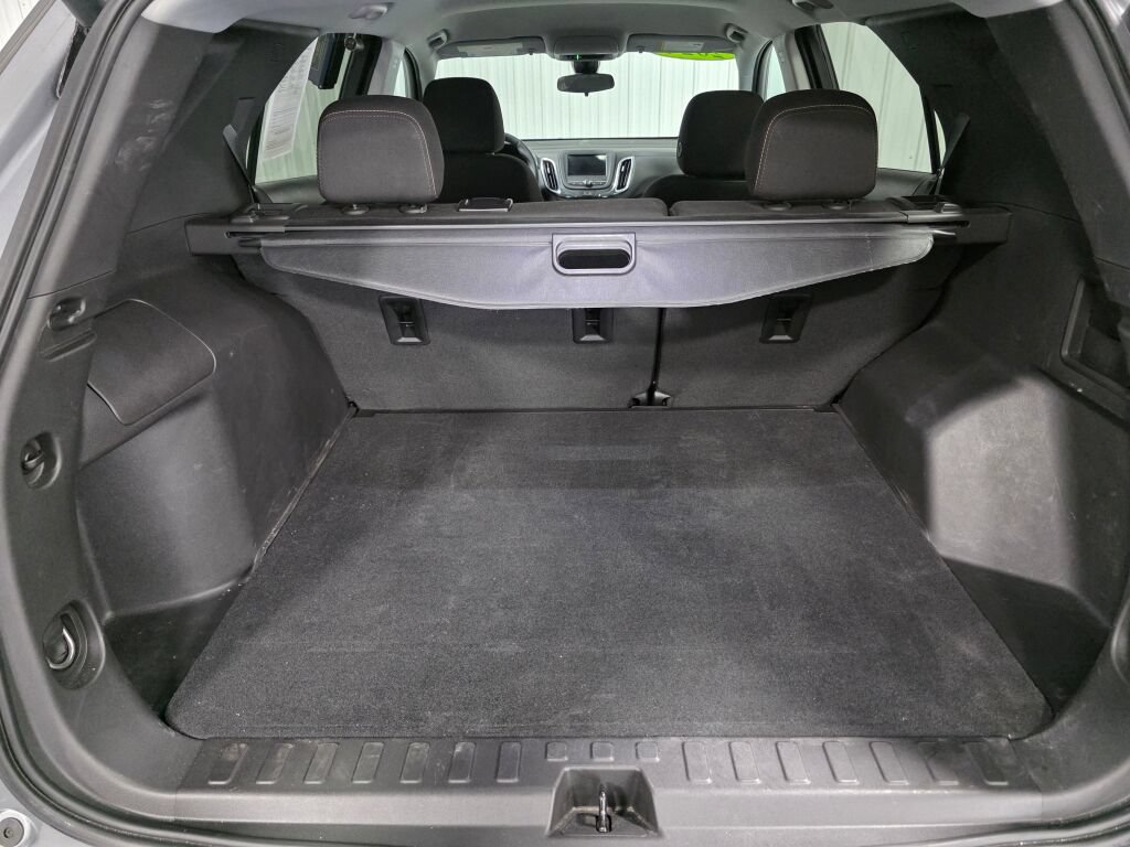 Used 2024 Chevrolet Equinox LT AWD/4WD image 11