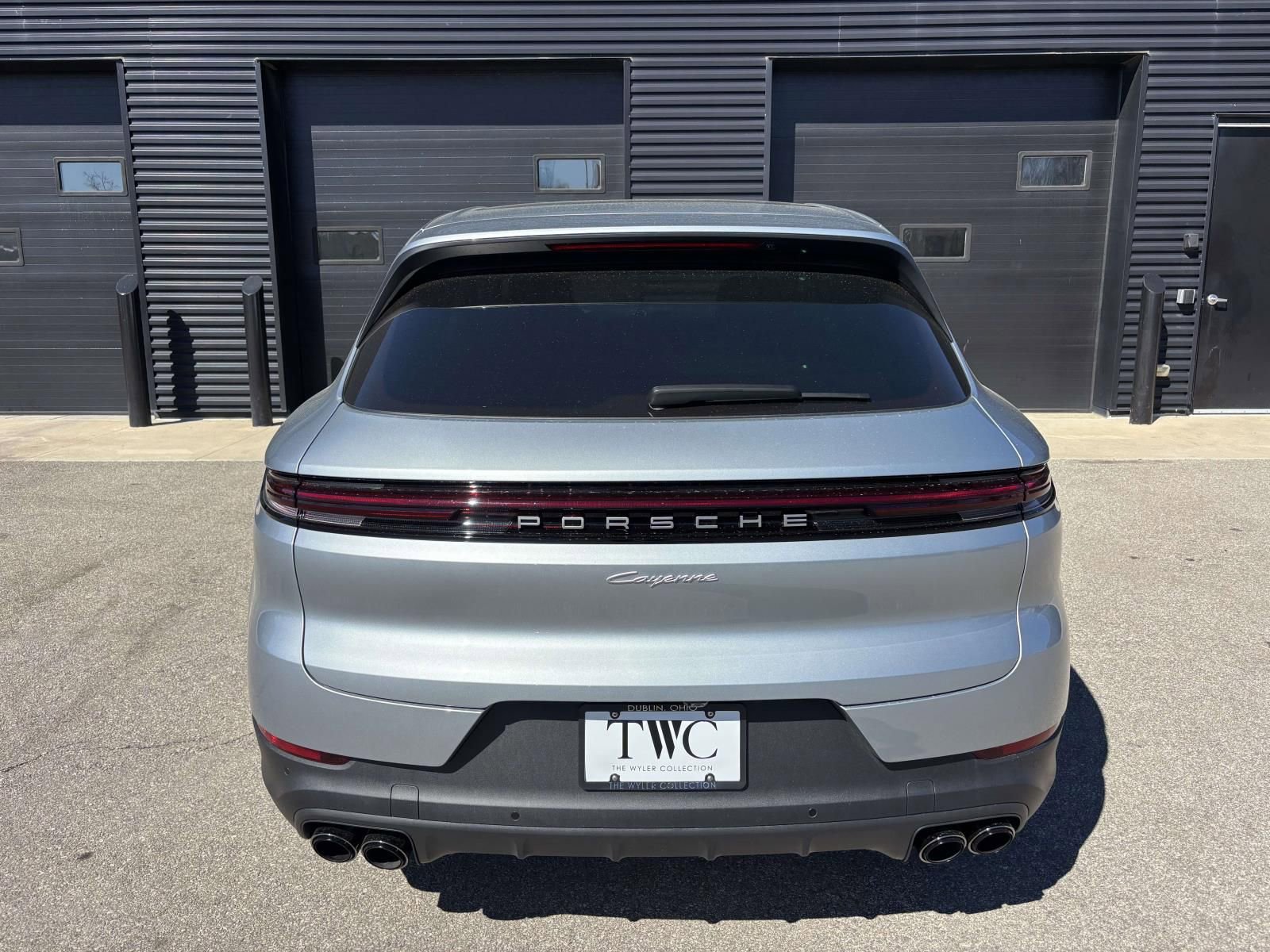 New 2026 Porsche Cayenne image 9