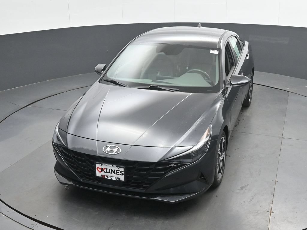 Used 2023 Hyundai Elantra SEL w/ Convenience Package FWD image 35
