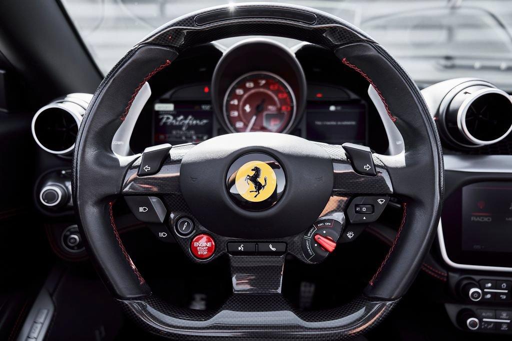 Used 2020 Ferrari Portofino RWD image 53
