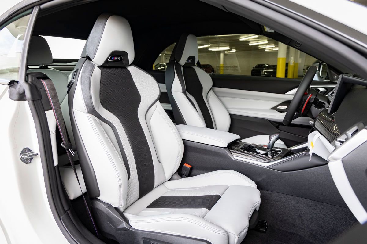 New 2026 BMW M4 xDrive Competition AWD/4WD image 32