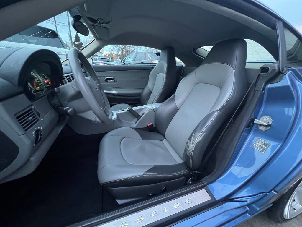 Used 2005 Chrysler Crossfire Limited image 11