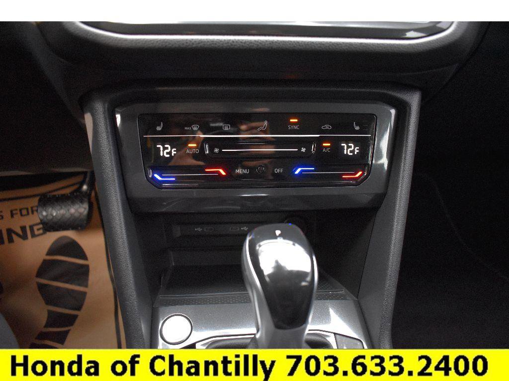 Used 2023 Volkswagen Tiguan SE image 16