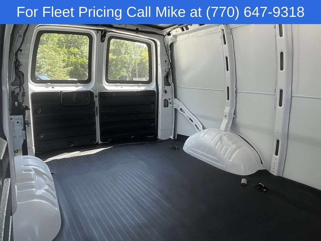 New 2026 Chevrolet Express 2500 w/ Driver Convenience Package RWD image 10