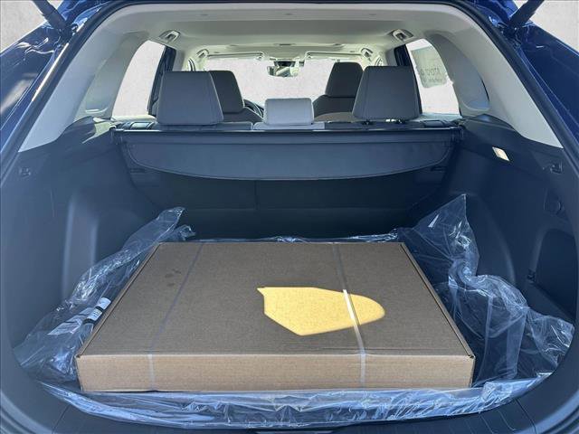 Used 2025 Toyota RAV4 XLE w/ Convenience Package image 8