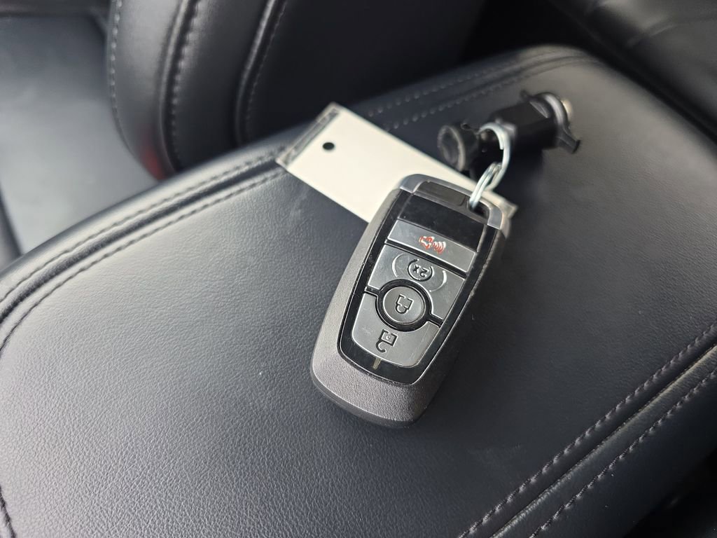 Used 2024 Ford Maverick Lariat w/ Black Appearance Package image 31