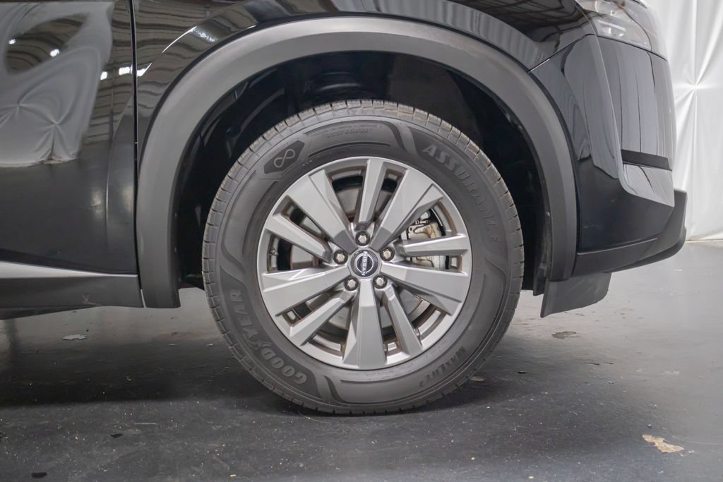 Used 2024 Nissan Pathfinder SV AWD/4WD image 6