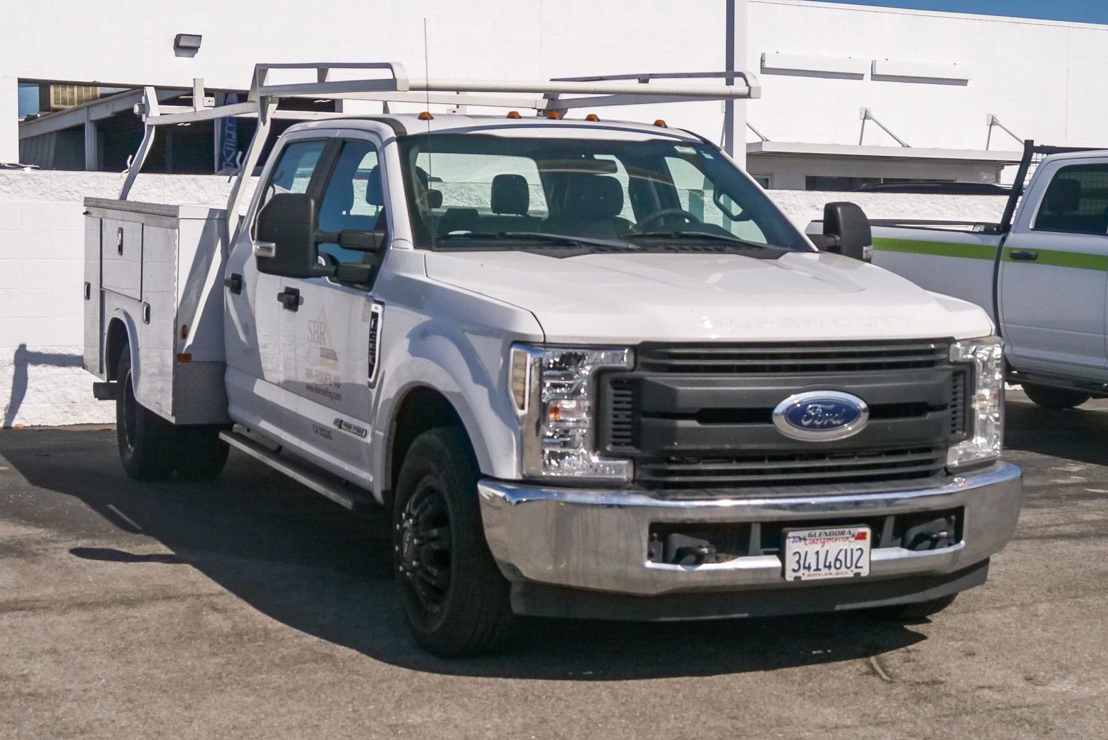 Used 2019 Ford F350 XL w/ Power Equipment Group RWD image 3