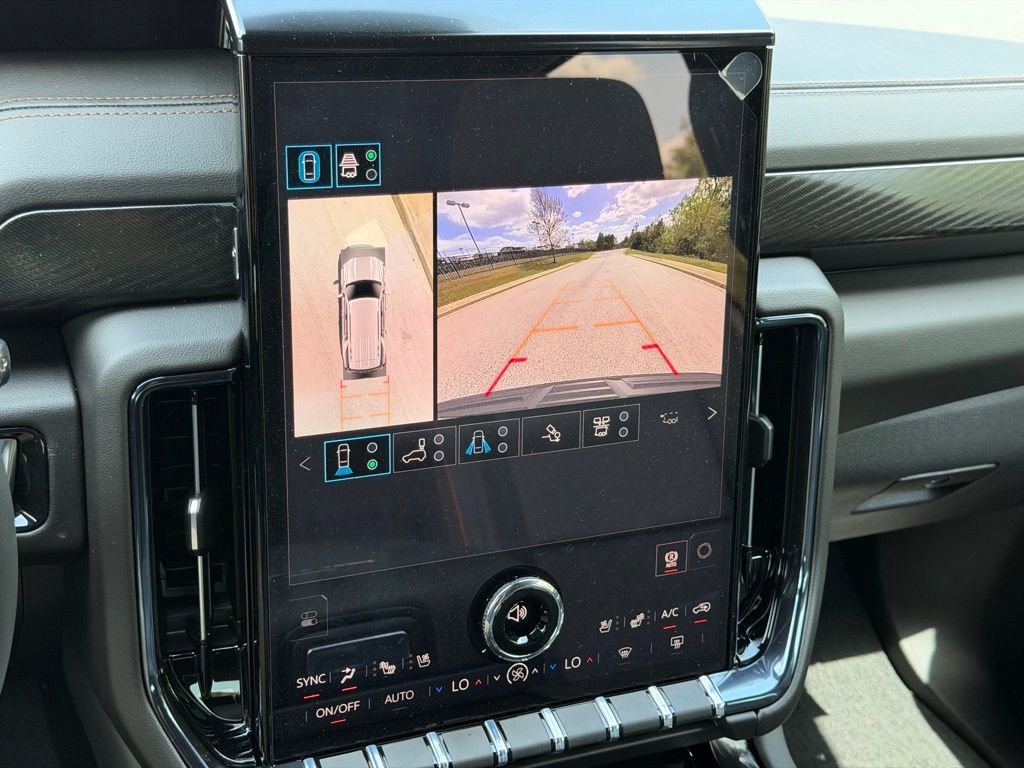 New 2026 GMC Yukon AT4 w/ AT4 Premium Plus Package image 31
