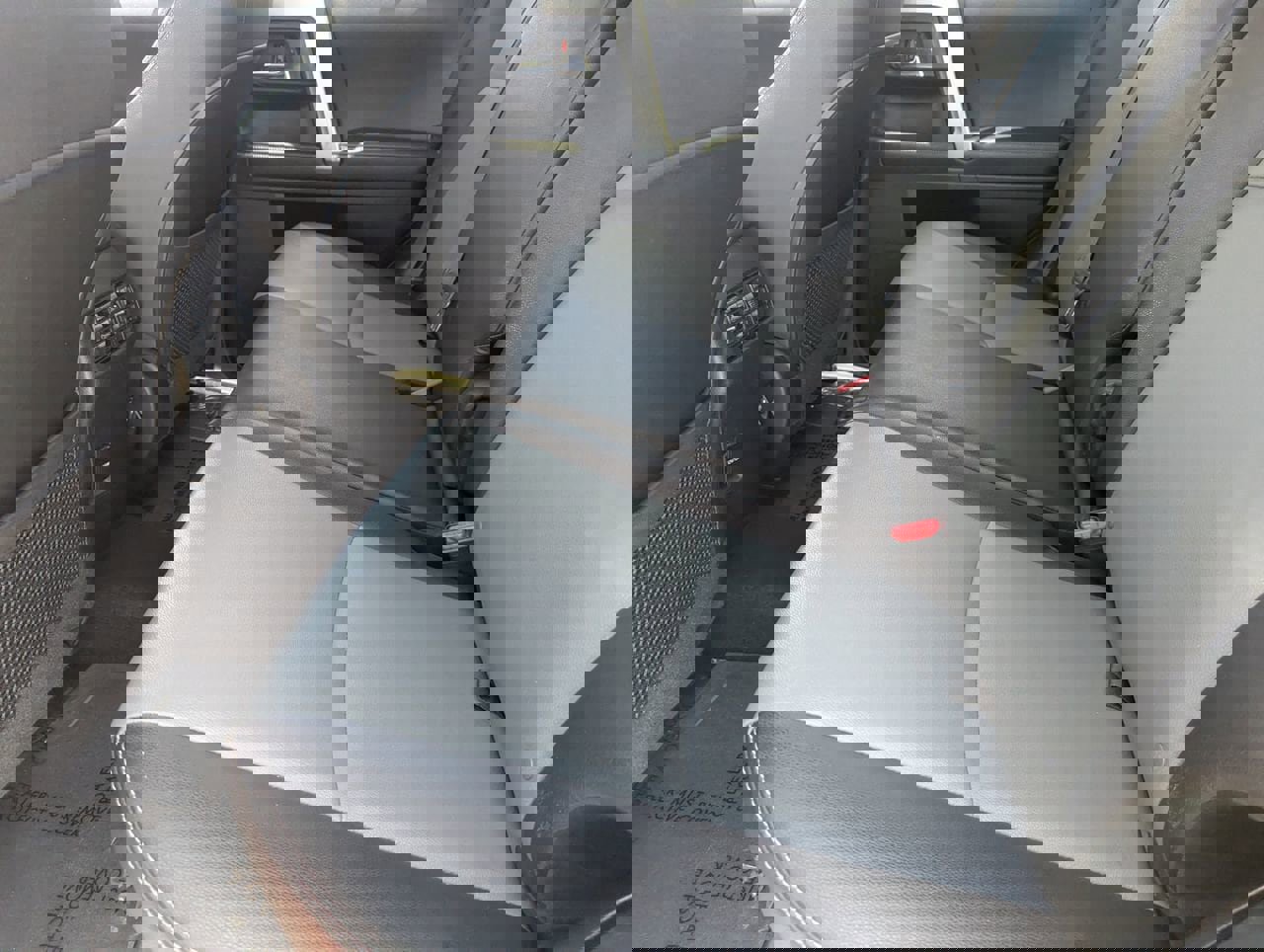 Used 2017 Toyota 4Runner SR5 Premium image 18