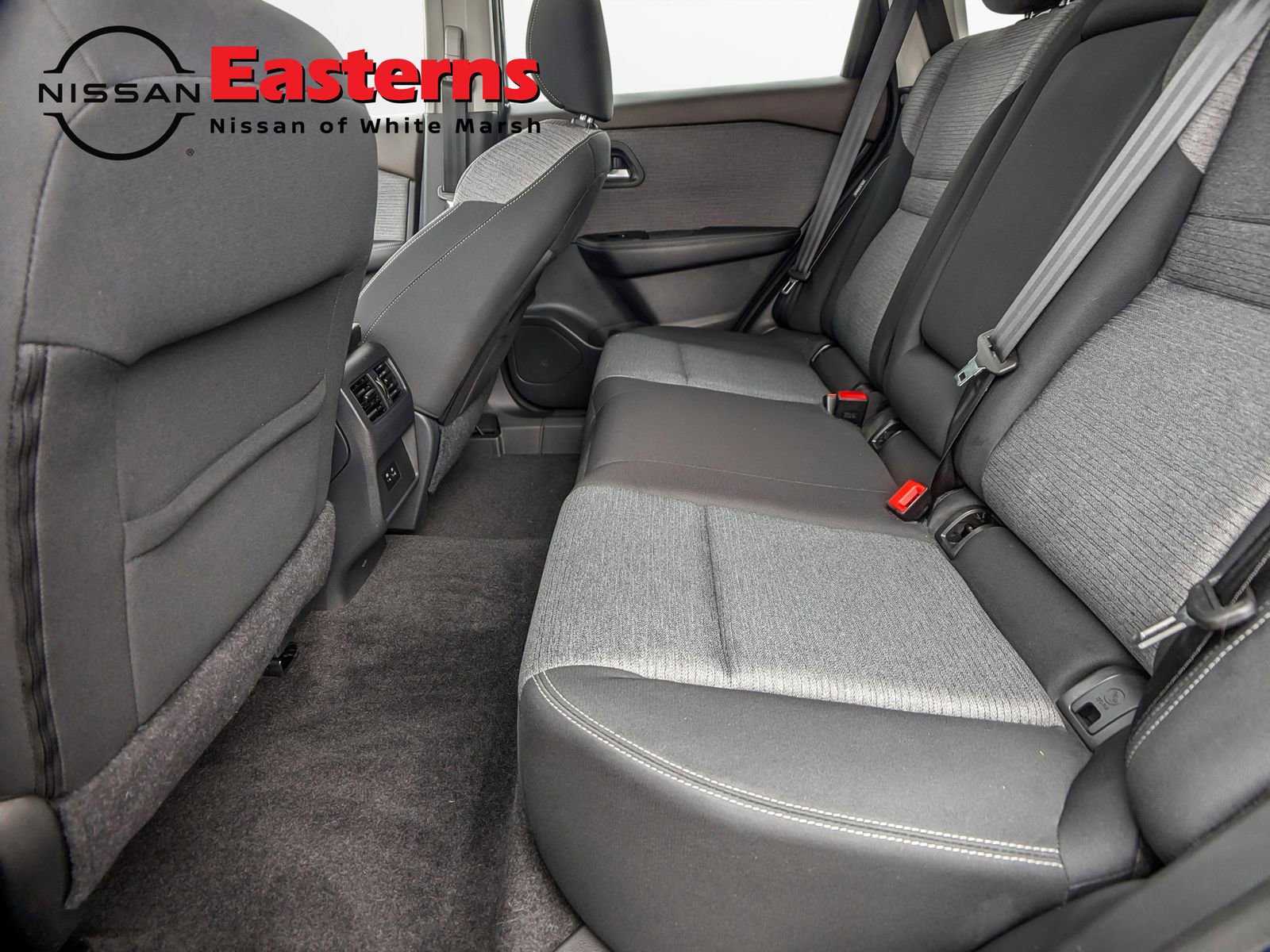 Used 2022 Nissan Rogue SV image 63