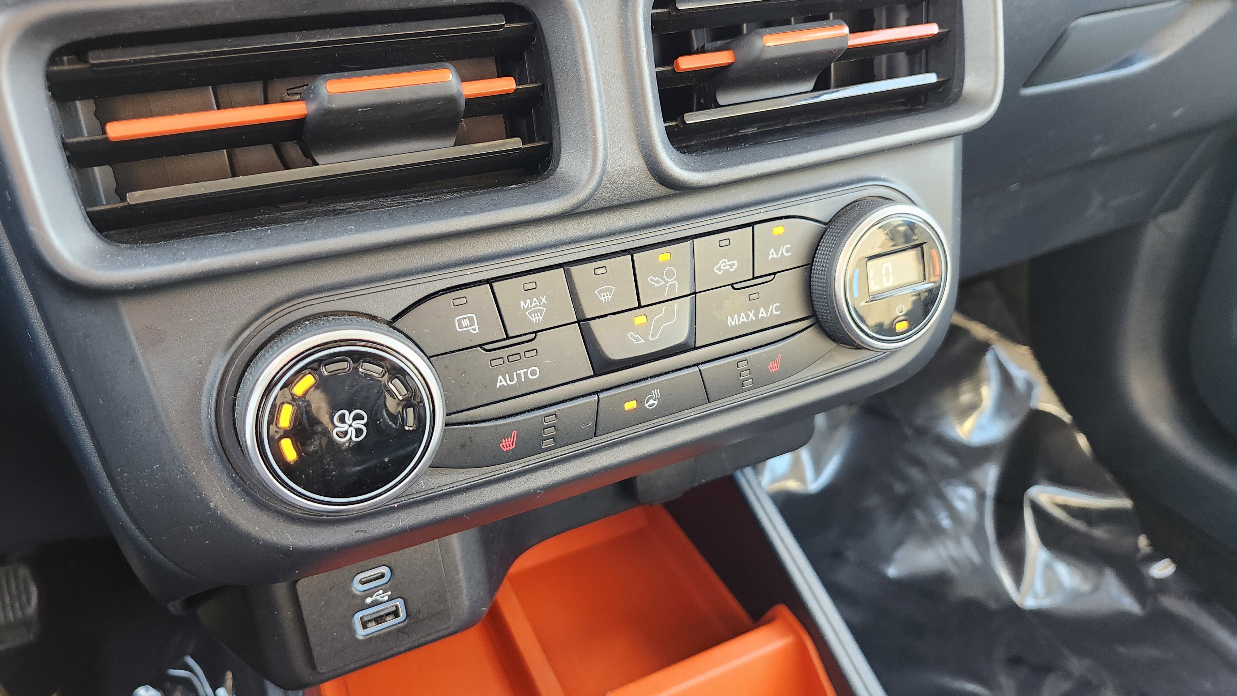 Used 2022 Ford Maverick XLT w/ Equipment Group 300A Standard image 28