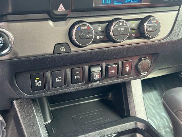 Certified 2022 Toyota Tacoma TRD Off-Road w/ Technology Package image 23