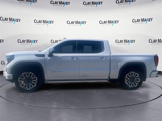 Used 2024 GMC Sierra 1500 Denali Ultimate image 2