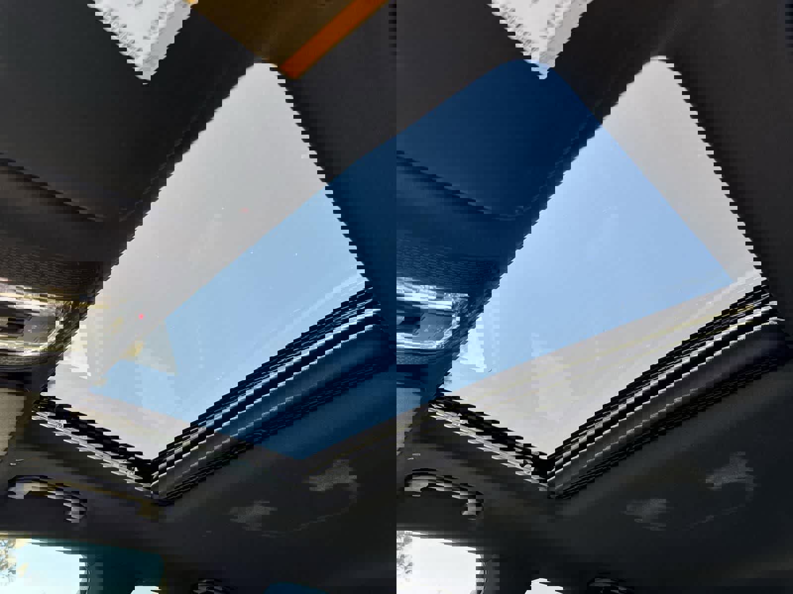 Used 2022 Mercedes-Benz GLE 350 image 8