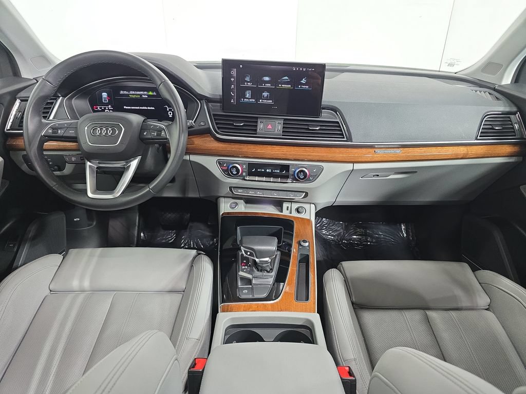 Used 2023 Audi Q5 2.0T Premium Plus w/ Premium Plus Package AWD/4WD image 13