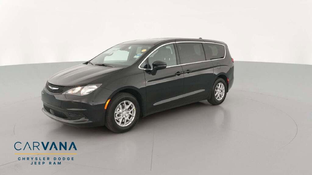 New 2026 Chrysler Voyager LX image 1