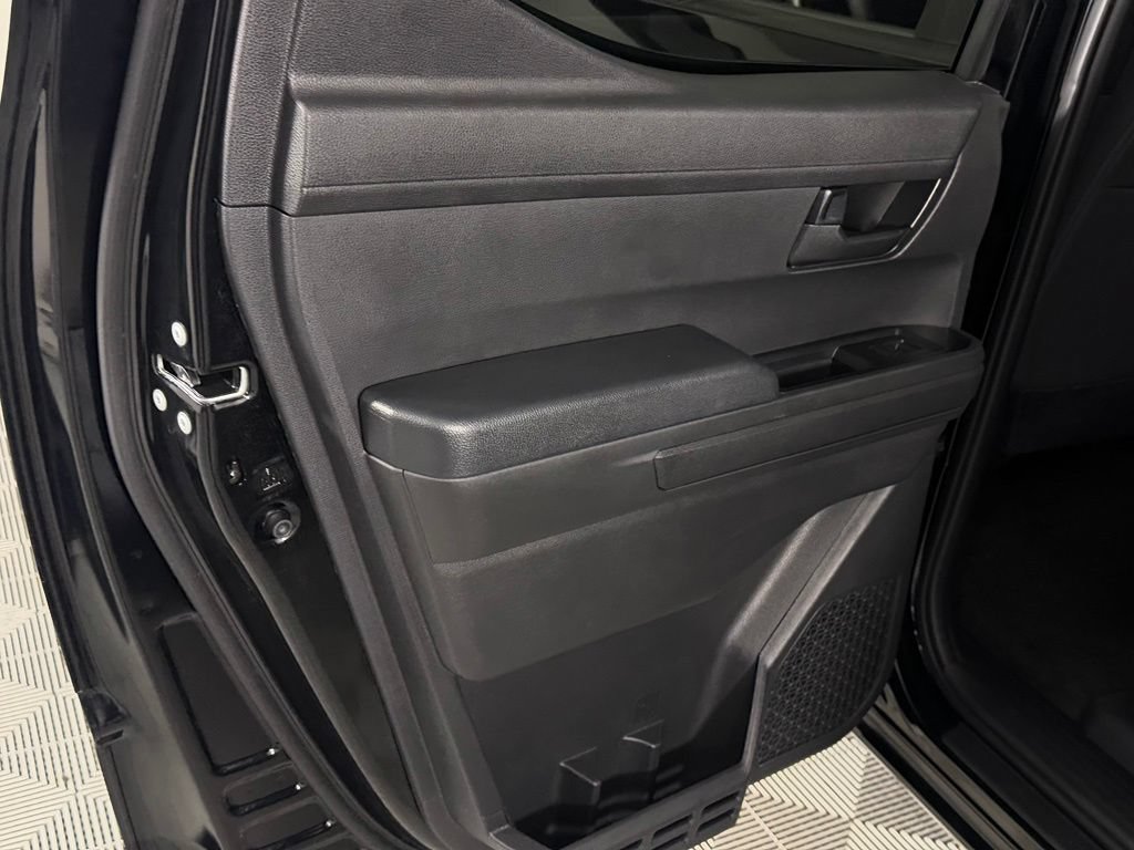 Used 2025 Toyota Tacoma SR5 RWD image 27