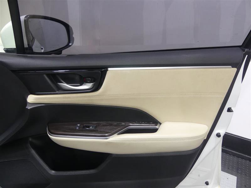 Used 2018 Honda Clarity Touring image 18