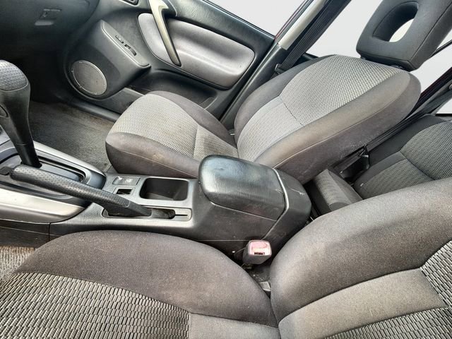 Used 2004 Toyota RAV4 2WD image 30