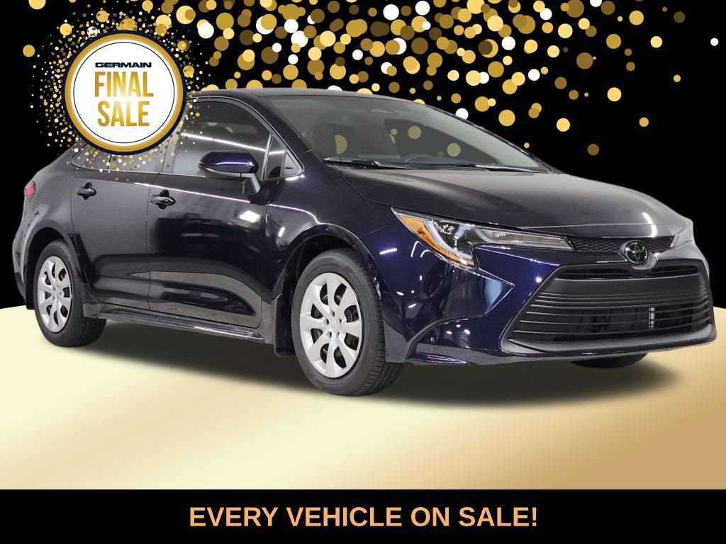 Used 2025 Toyota Corolla LE image 4