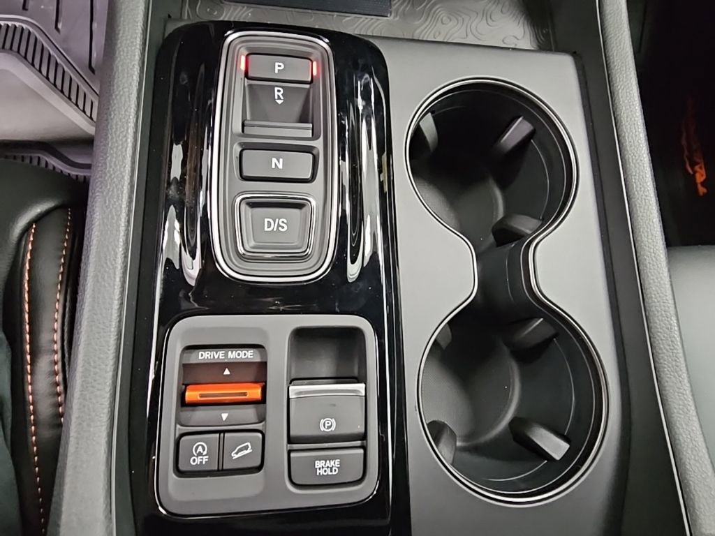 New 2026 Honda Pilot TrailSport image 21