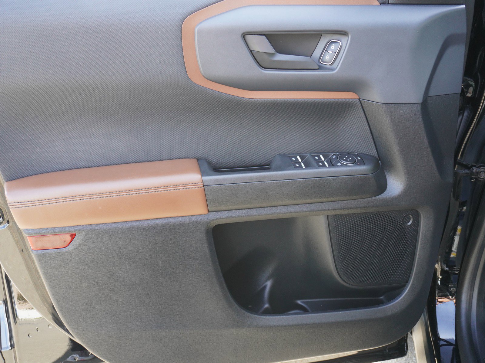 Used 2022 Ford Bronco Sport Outer Banks image 19