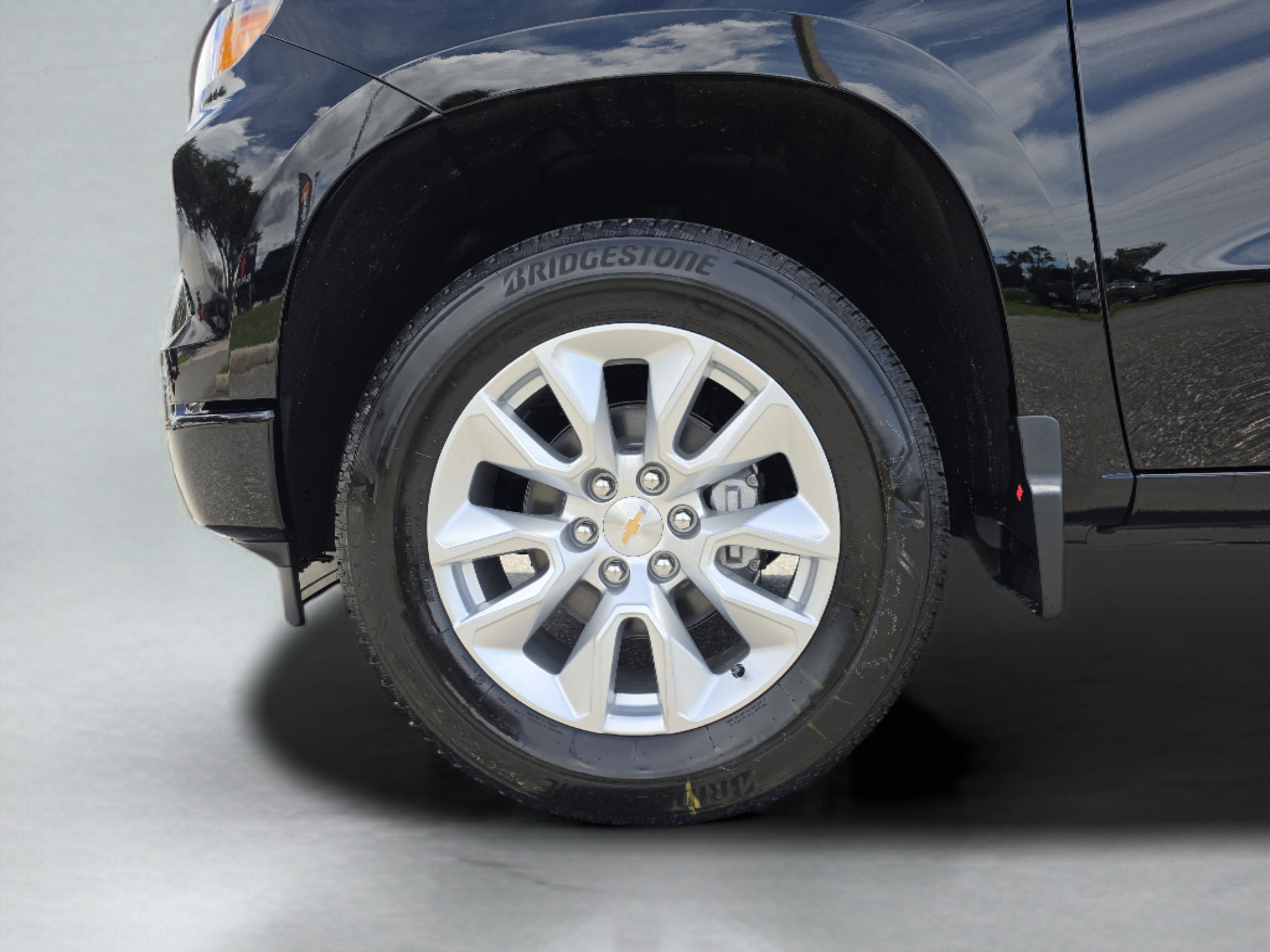 New 2026 Chevrolet Silverado 1500 Custom RWD image 36
