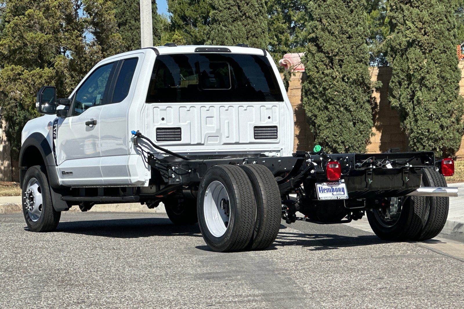 New 2026 Ford F450 2WD SuperCab Super Duty image 6