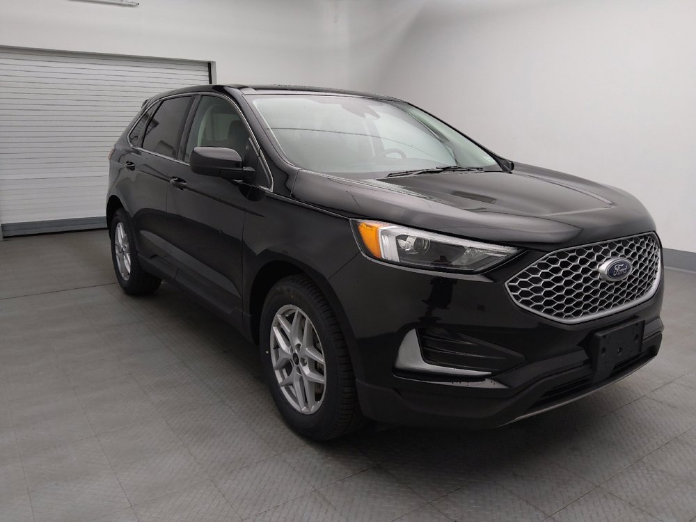 Used 2024 Ford Edge SEL image 13